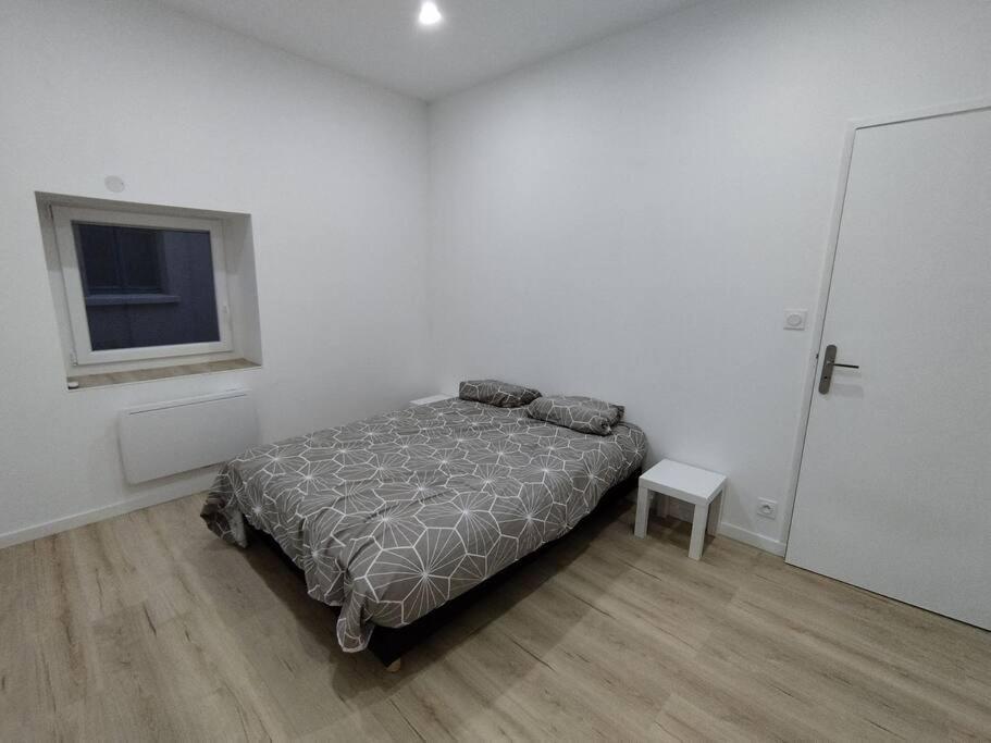 Joli En Auvergne Appartement *